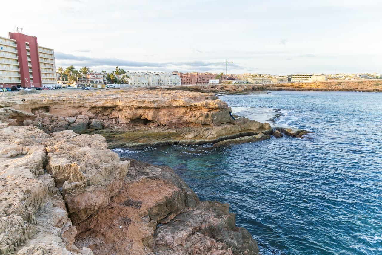 Homely Apartments Playa De Los Locos Torrevieja Ngoại thất bức ảnh