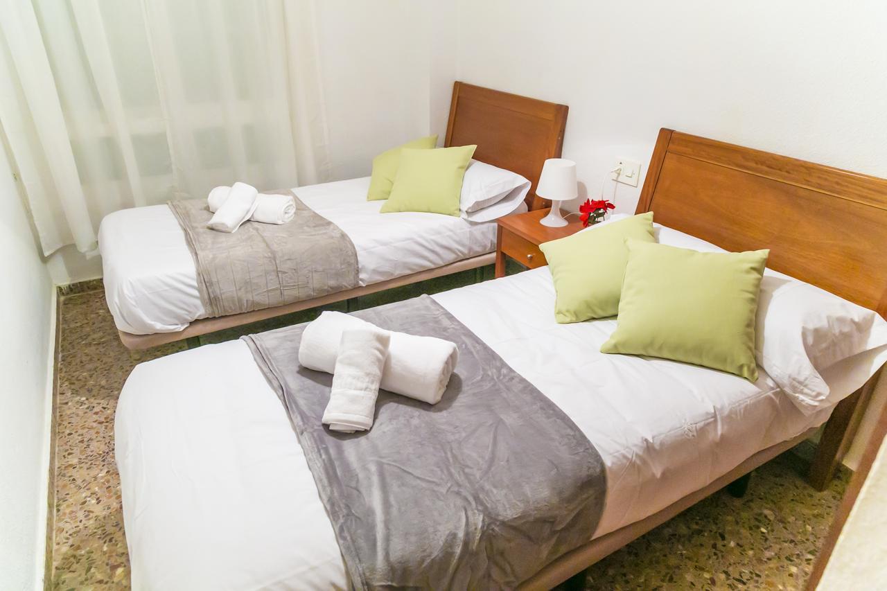 Homely Apartments Playa De Los Locos Torrevieja Ngoại thất bức ảnh