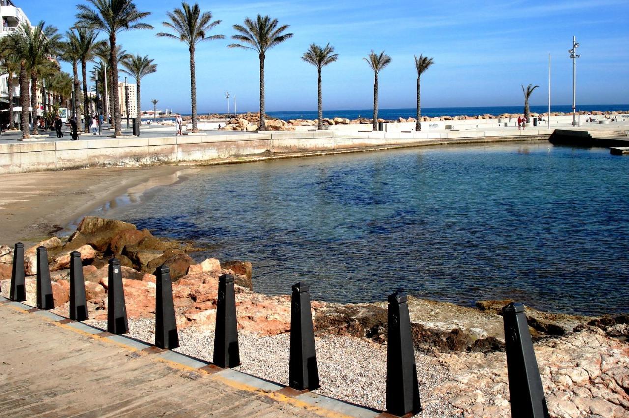 Homely Apartments Playa De Los Locos Torrevieja Ngoại thất bức ảnh