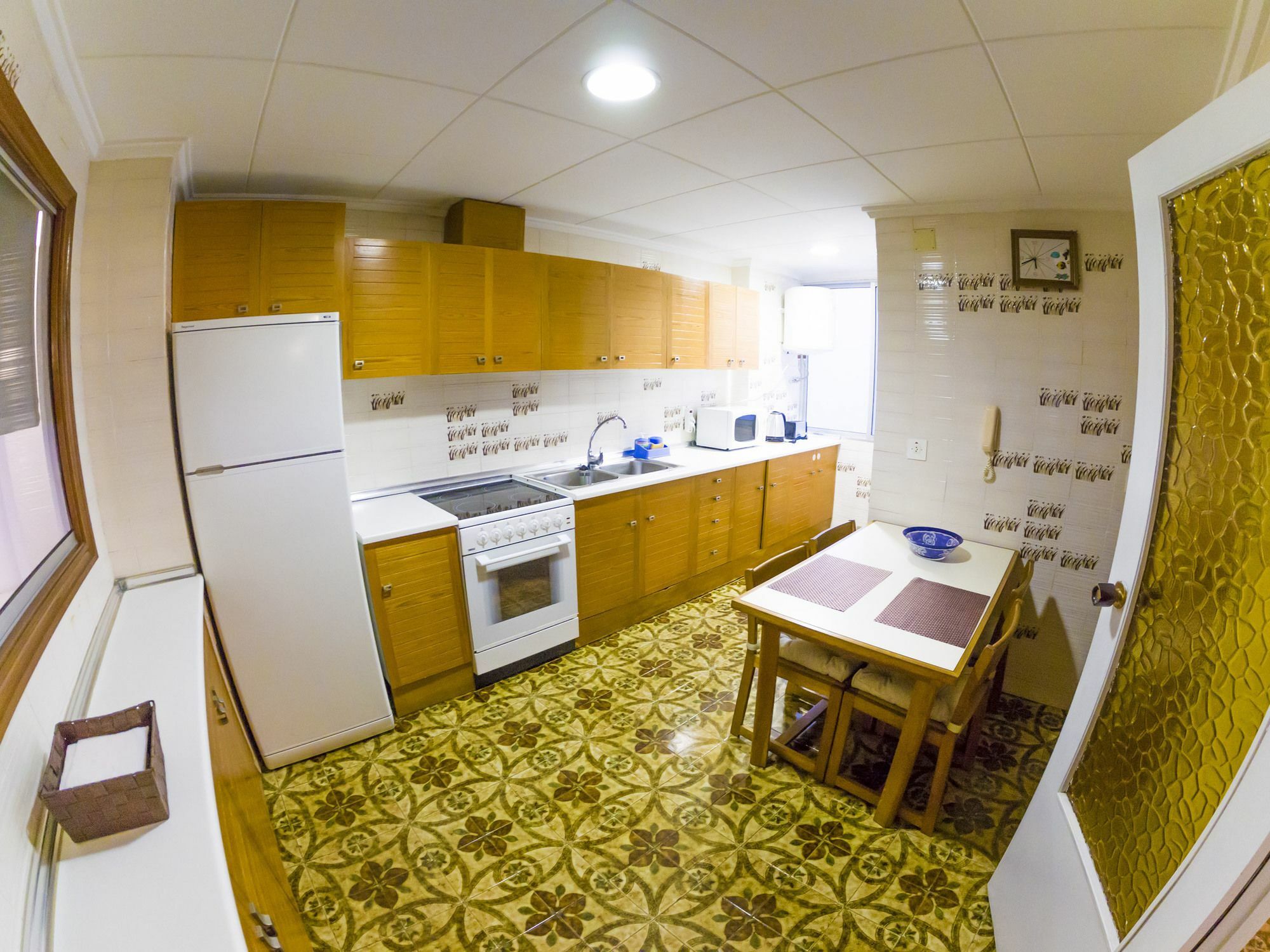 Homely Apartments Playa De Los Locos Torrevieja Ngoại thất bức ảnh